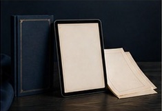 Kitap ve tablet ile dijital okuma